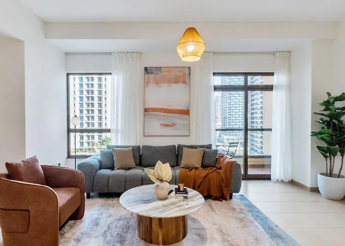 Enchanting Stay In Jbr Near The Beach